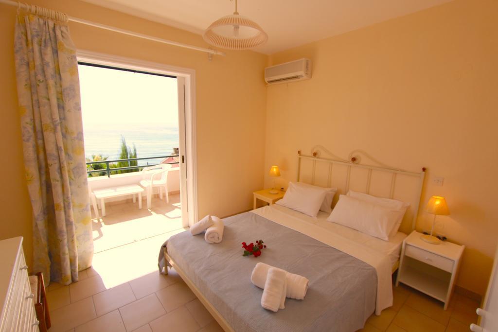 Corfu Glyfada Menigos Beach Apartments Ngoại thất bức ảnh