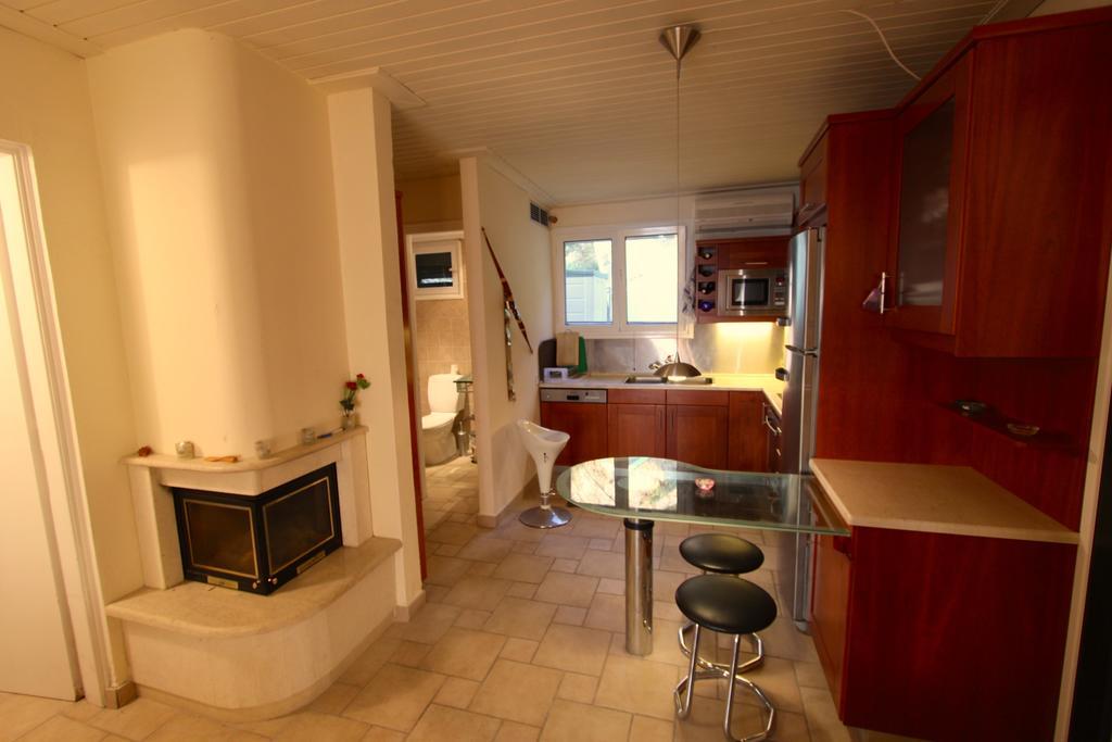 Corfu Glyfada Menigos Beach Apartments Ngoại thất bức ảnh