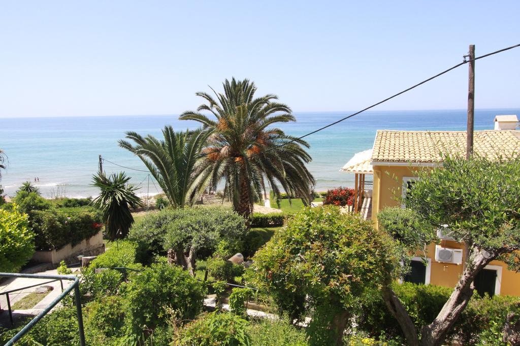Corfu Glyfada Menigos Beach Apartments Ngoại thất bức ảnh