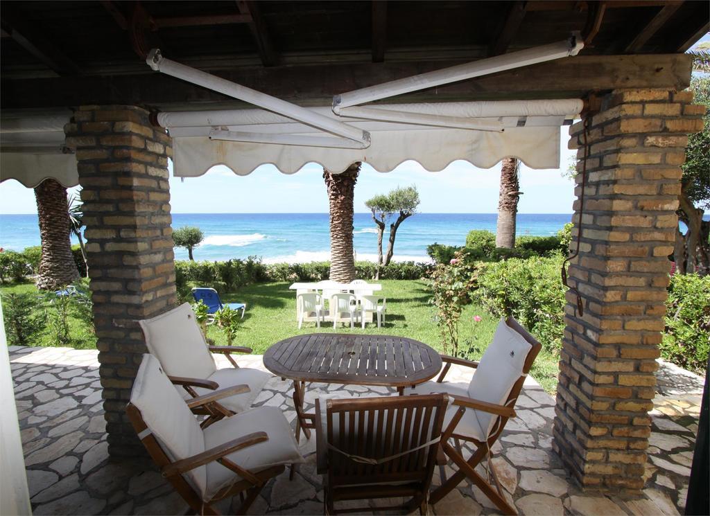 Corfu Glyfada Menigos Beach Apartments Ngoại thất bức ảnh