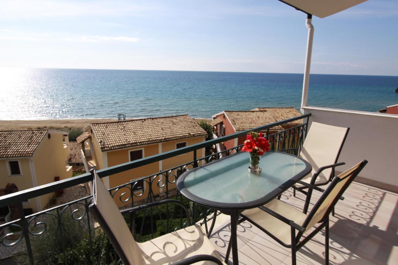 Corfu Glyfada Menigos Beach Apartments Ngoại thất bức ảnh