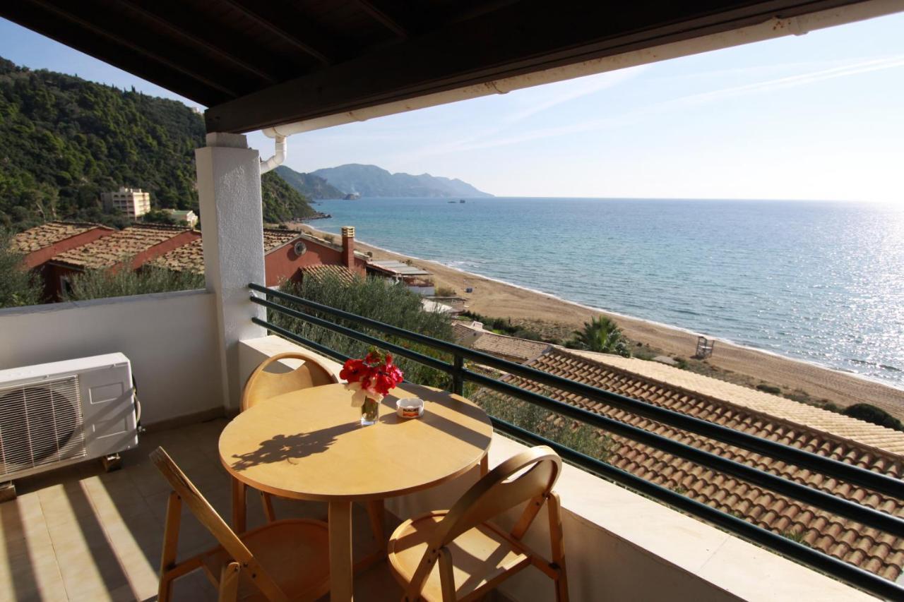 Corfu Glyfada Menigos Beach Apartments Ngoại thất bức ảnh